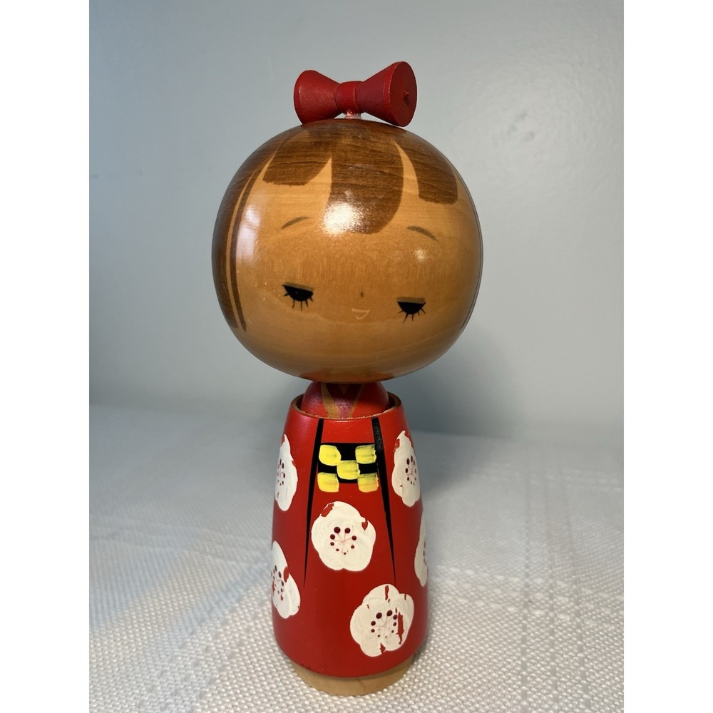 Vintage Japanese Sosaku Red Girl Kokeshi‎ doll 23.0 Signed - 448g